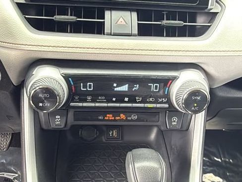 Certified 2025 Toyota RAV4 XLE w/ Convenience Package image 25