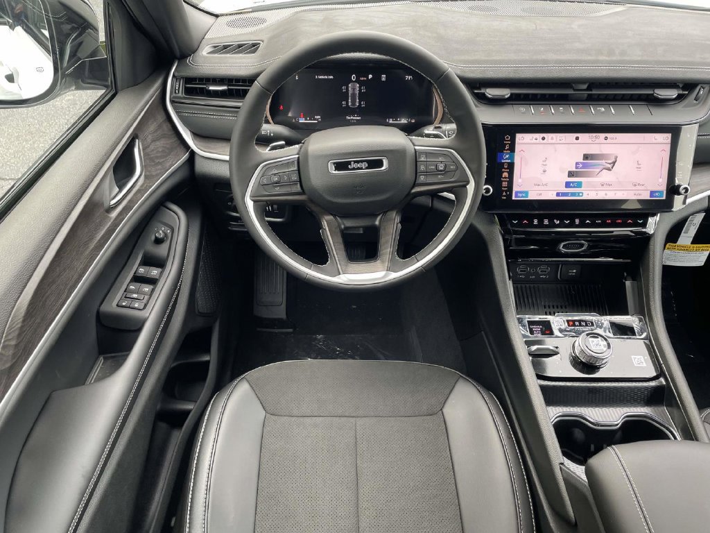 New 2027 Jeep Grand Cherokee 4WD image 21