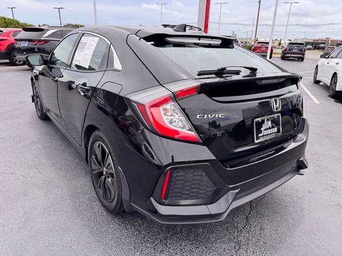 Used 2018 Honda Civic EX image 3