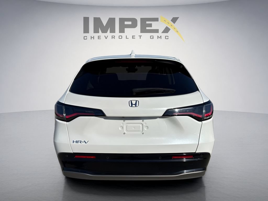 Used 2024 Honda HR-V EX-L image 3