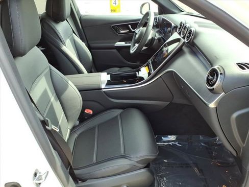 New 2026 Mercedes-Benz GLC 300 GLC 300 image 16