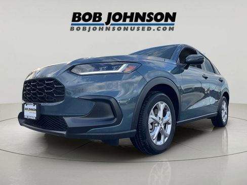 Used 2025 Honda HR-V LX image 3