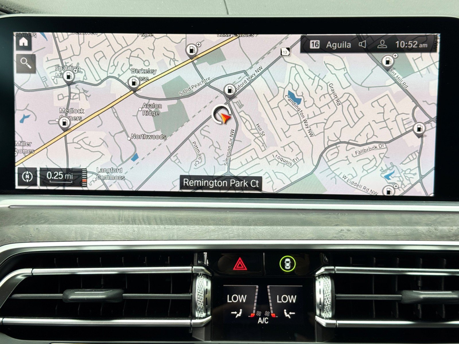 Used 2020 BMW X5 M50i AWD/4WD image 28