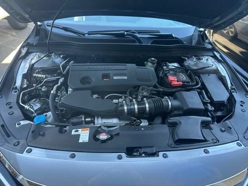 Used 2018 Honda Accord EX-L image 18