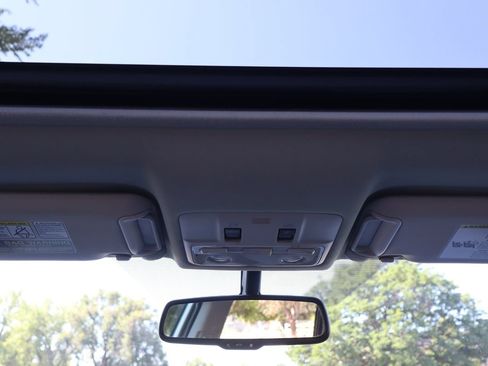 Used 2013 Toyota RAV4 Limited FWD image 27