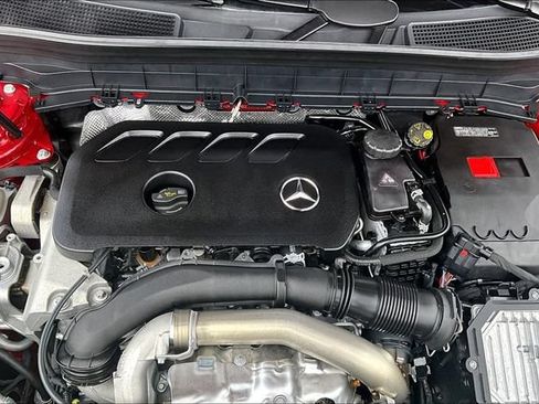 Used 2026 Mercedes-Benz GLB 250 4MATIC image 26