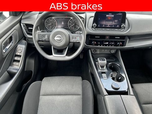 Used 2024 Nissan Rogue SV AWD/4WD image 27
