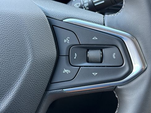 New 2026 Chevrolet Trax ACTIV w/ Driver Confidence Package FWD image 18