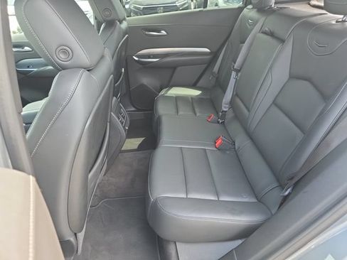 Used 2025 Cadillac XT4 Premium Luxury FWD image 29