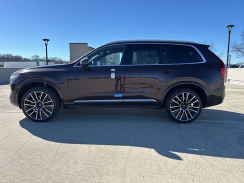New 2026 Volvo XC90 B6 Plus w/ Protection Package Premier image 4