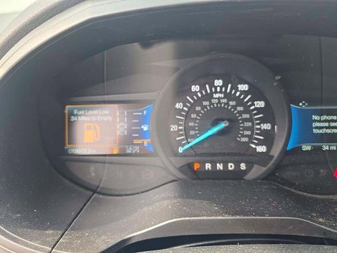 Used 2024 Ford Edge Titanium AWD/4WD image 24