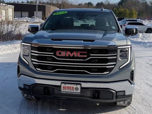 Used 2025 GMC Sierra 1500 SLT image 5