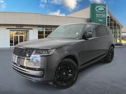 New 2025 Land Rover Range Rover Long Wheelbase SE