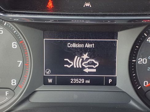 Used 2023 Chevrolet TrailBlazer LT FWD image 16