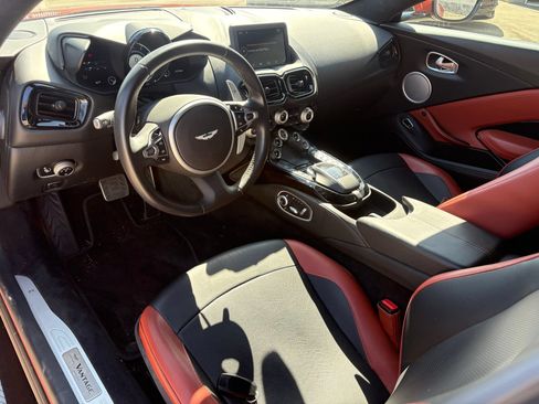 Used 2019 Aston Martin V8 Vantage Coupe RWD image 7