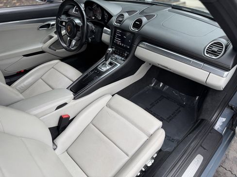Used 2018 Porsche 718 Cayman image 30