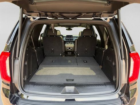 Used 2021 GMC Yukon SLT w/ SLT Premium Package AWD/4WD image 29