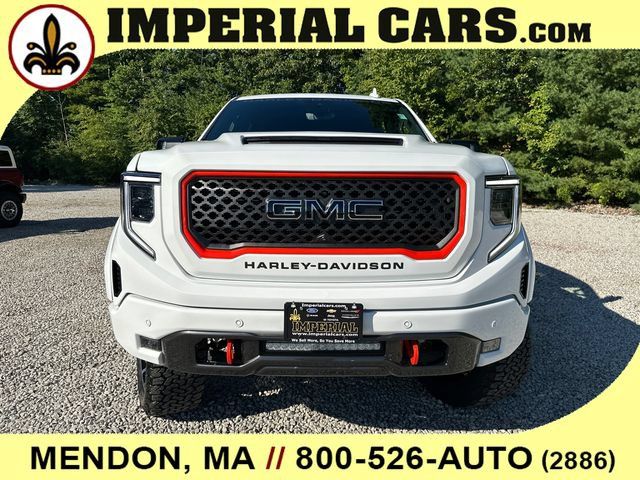 Used 2024 GMC Sierra 1500 AT4 w/ Technology Package AWD/4WD image 4