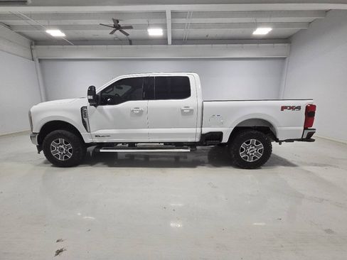 Used 2024 Ford F250 Lariat w/ FX4 Off-Road Package AWD/4WD image 5