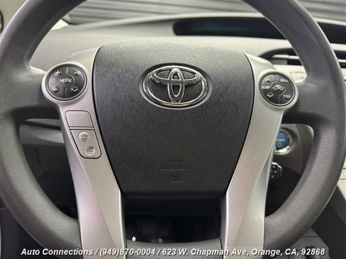 Used 2013 Toyota Prius Two image 13