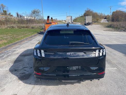 Certified 2024 Ford Mustang Mach-E GT image 6