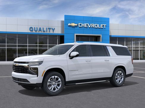 New 2026 Chevrolet Suburban LS image 26