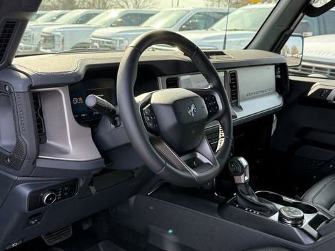 New 2026 Ford Bronco Outer Banks AWD/4WD image 11