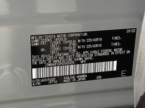Used 2023 Toyota RAV4 XLE Premium AWD/4WD image 12