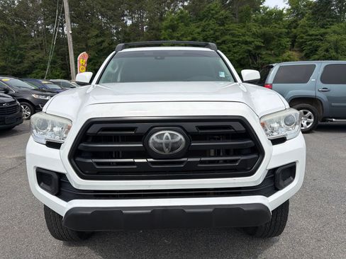 Used 2019 Toyota Tacoma SR w/ SR Convenience Package RWD image 2