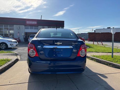 Used 2013 Chevrolet Sonic LT FWD image 9