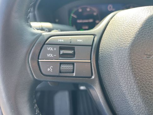 Used 2023 Honda Accord EX-L image 15