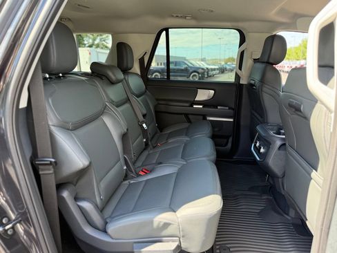 New 2027 Ford Expedition Max Active AWD/4WD image 18