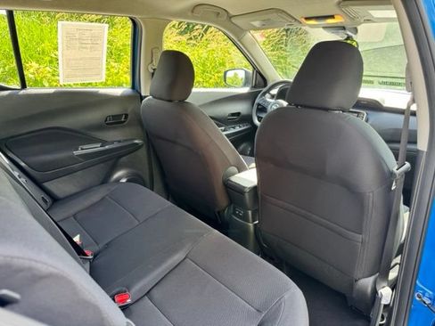 Used 2025 Nissan Kicks Play S FWD image 16