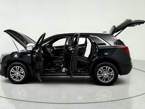 Certified 2023 Cadillac XT5 Premium Luxury w/ LPO, Floor Liner Package FWD image 10
