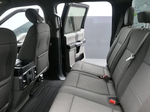 Used 2019 Ford F150 XLT w/ Equipment Group 302A Luxury AWD/4WD image 22