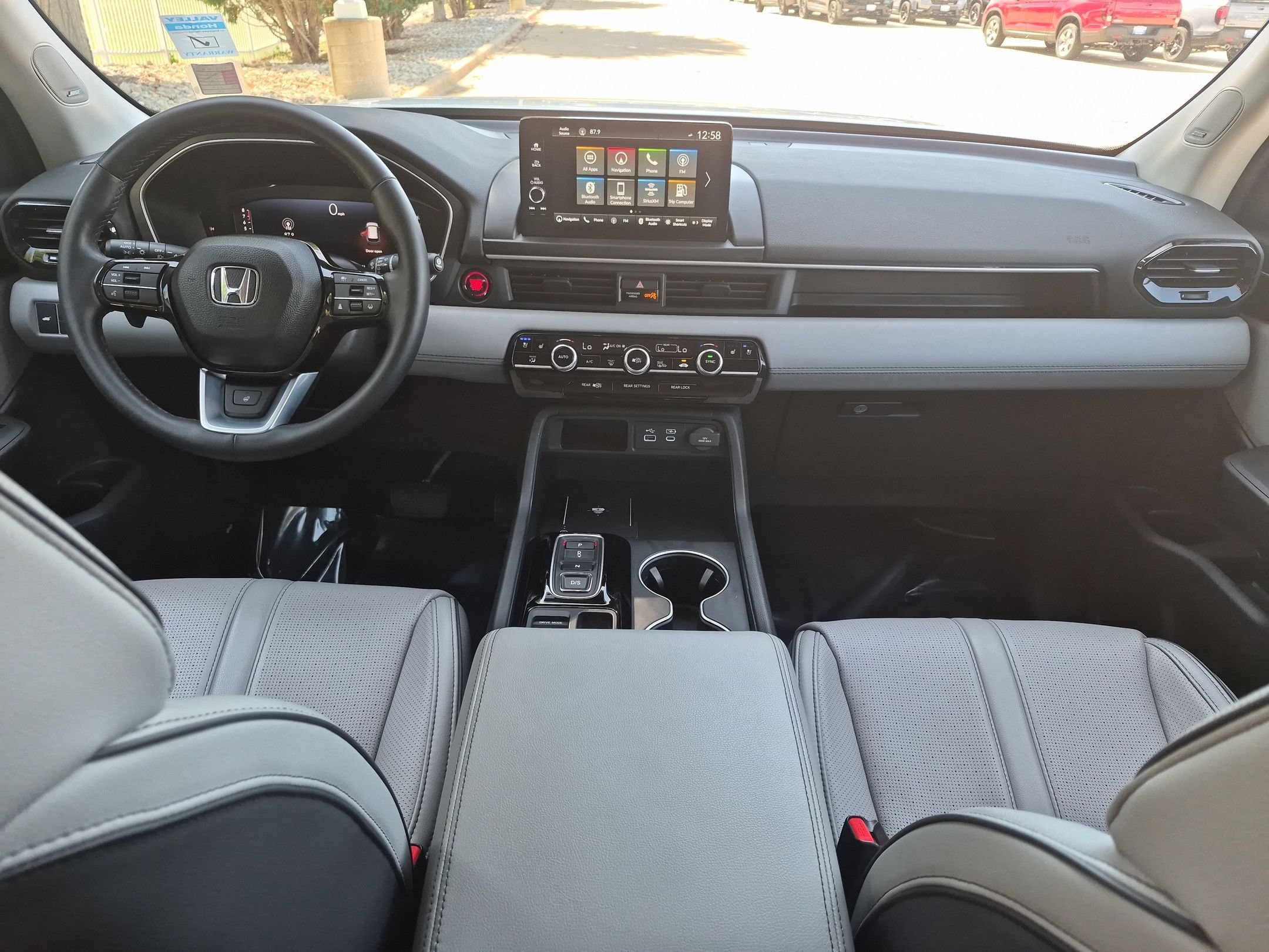 Certified 2025 Honda Pilot Elite image 26