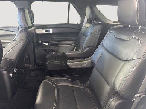 Used 2023 Ford Explorer ST w/ Equipment Group 401A image 10