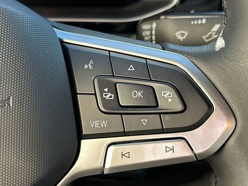 Used 2025 Volkswagen Jetta Sport image 25