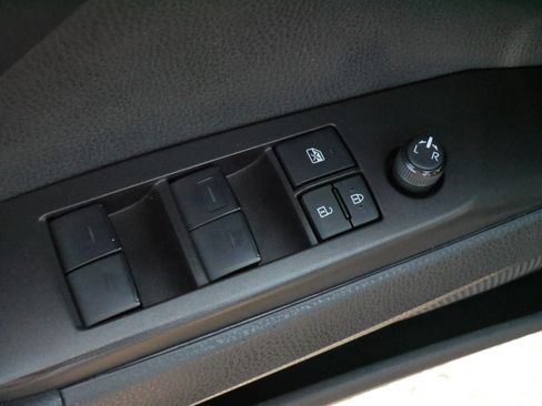 Certified 2024 Toyota Camry SE FWD image 19