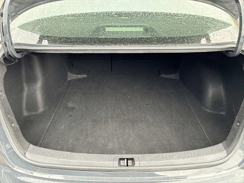 Used 2024 Toyota Corolla LE FWD image 13