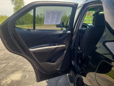 Used 2024 Chevrolet Equinox LT AWD/4WD image 33
