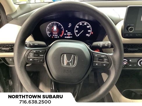 Used 2023 Honda HR-V LX image 13