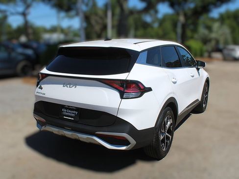 Certified 2024 Kia Sportage EX FWD image 7