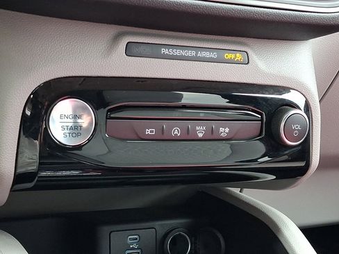 Certified 2023 Ford Escape Active w/ Tech Pack #2 FWD image 19