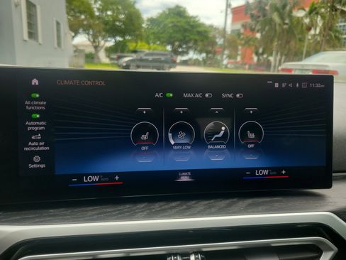 Used 2024 BMW 330i Sedan RWD image 27