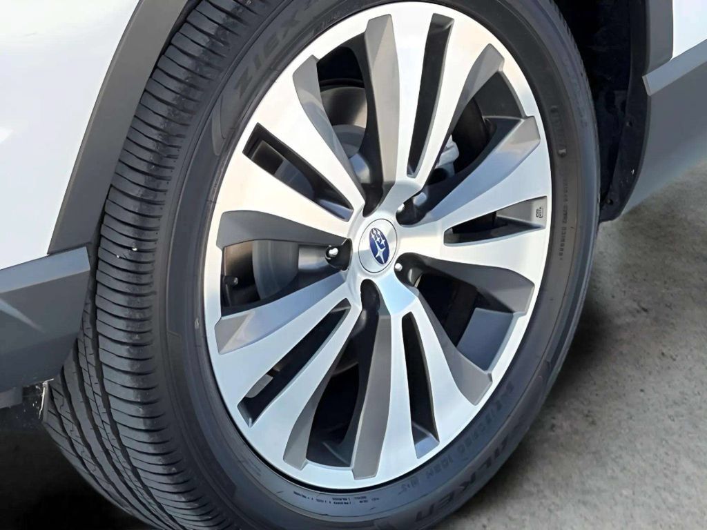 Used 2019 Subaru Ascent Limited AWD/4WD image 40