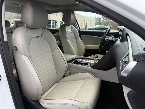 Used 2020 Genesis G70 3.3T w/ Elite Package image 37