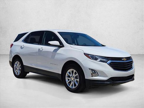 Used 2020 Chevrolet Equinox LT FWD image 3