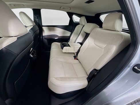 Certified 2024 Lexus RX 350 FWD w/ Convenience Package image 26