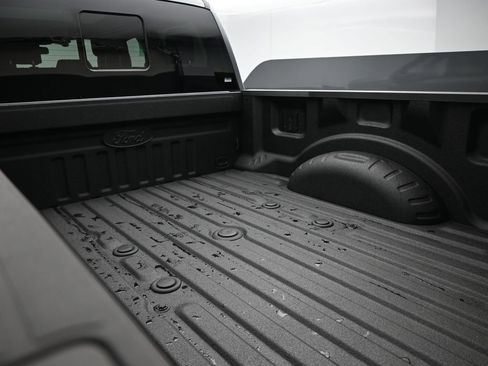 New 2026 Ford F350 Platinum w/ Tremor Off-Road Package image 11